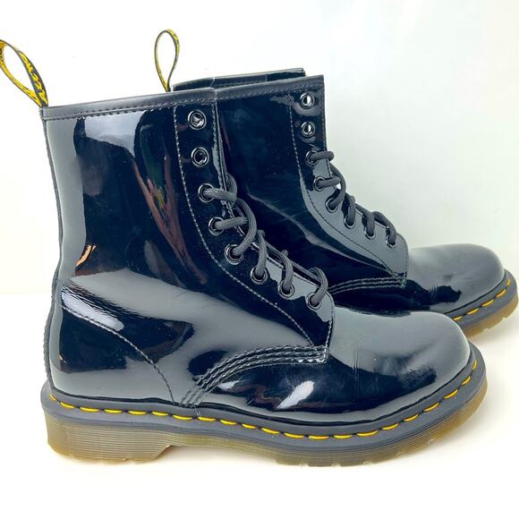 Dr. Martens Black Patent Leather Classic 1460 Lace Up Combat Boots - Picture 1 of 12